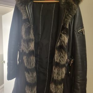 Georgio & Mario leather coat with fur trim
